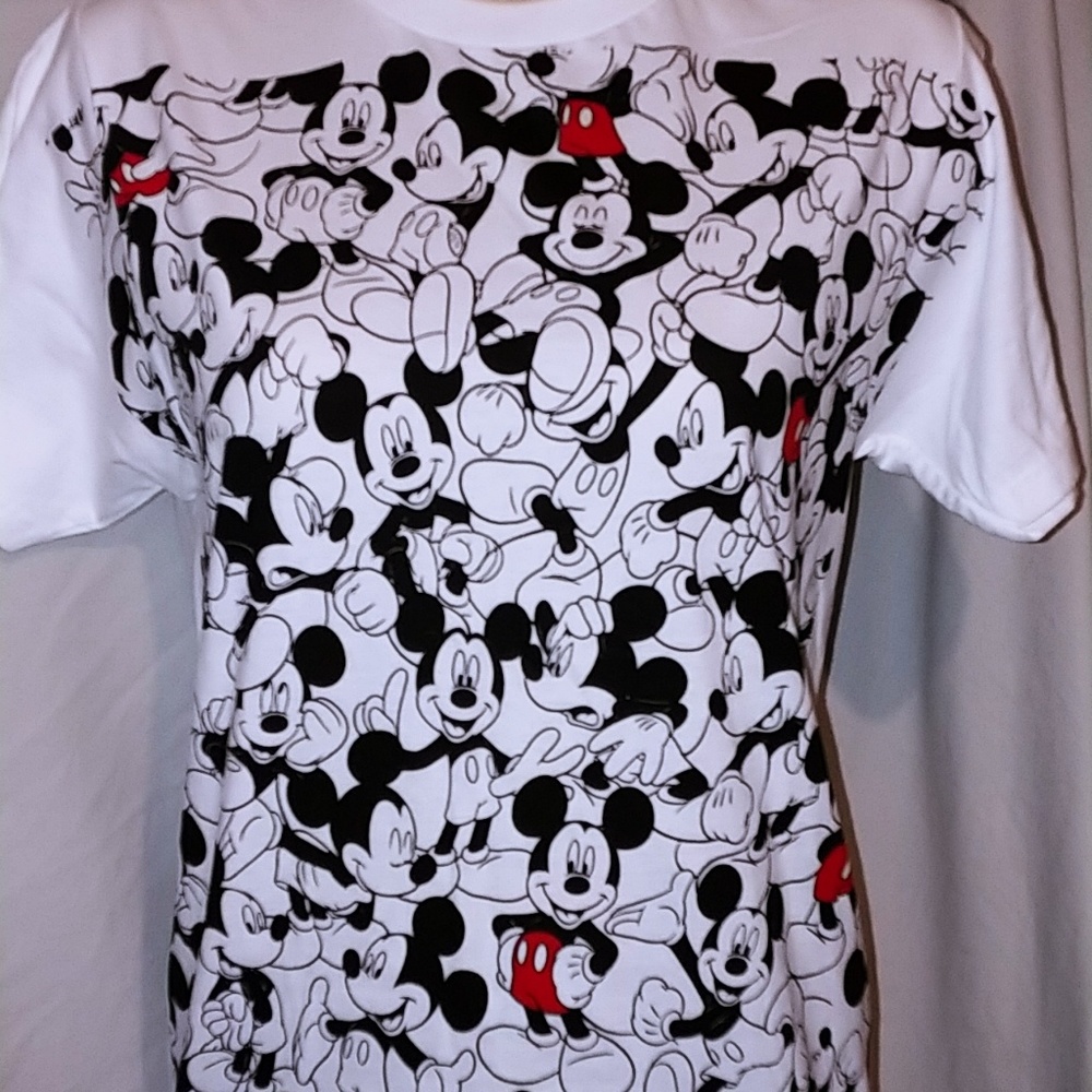 Disney Y2K Repeat Mickey Mouse tee